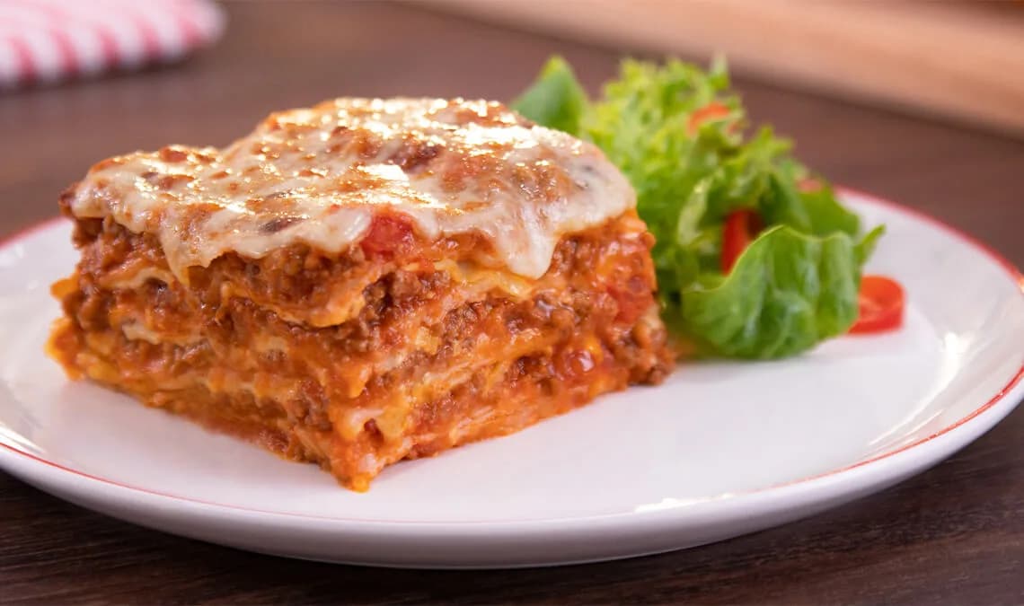 Gastronomia: Aprenda a fazer lasanha de carne moída rápida e fácil