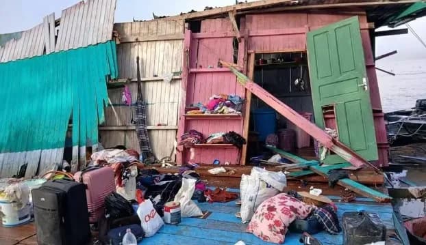 Buscas por 4 desaparecidos continuam neste sábado após balsa atingir flutuantes em Manicoré