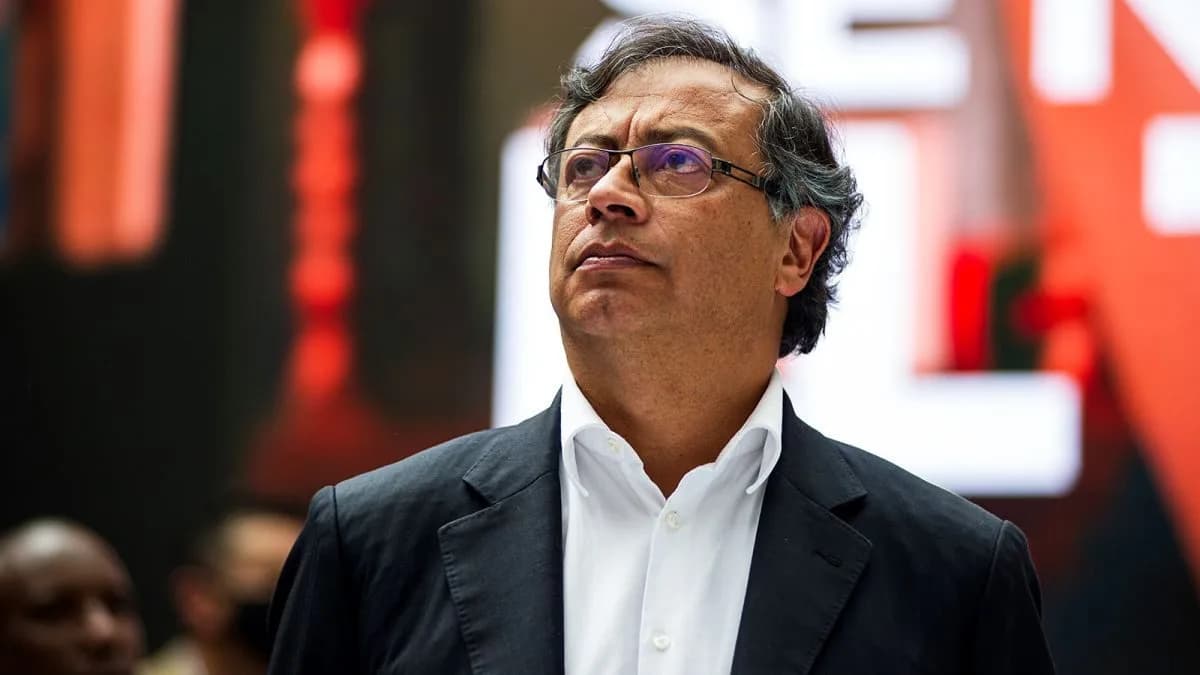Gustavo Petro reage a sanções dos EUA e promete não se intimidar