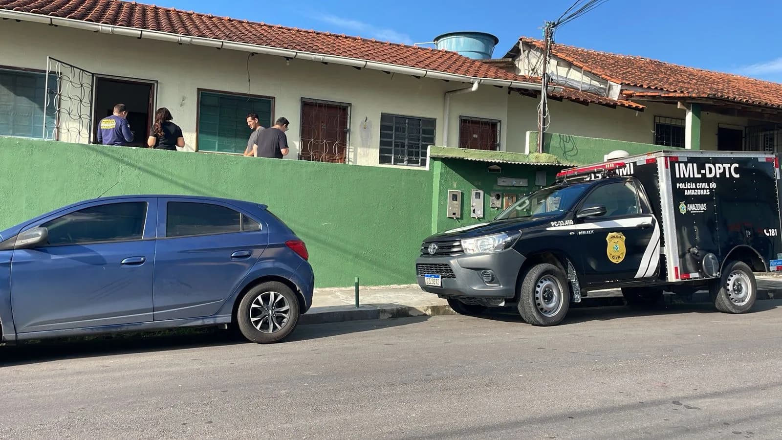 Familiares encontram homem morto dentro de uma kitnet em Manaus