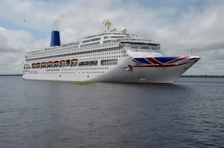 Temporada de Cruzeiros no AM: Navio MS Aurora chega ao Porto de Manaus; vídeo