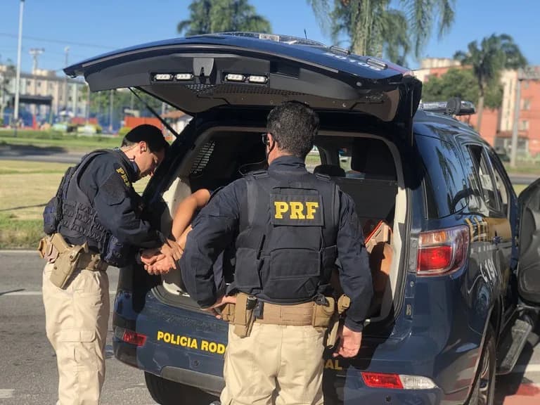 PF e PRF prendem caminhoneiro com mais de meia tonelada de cocaína no Pará