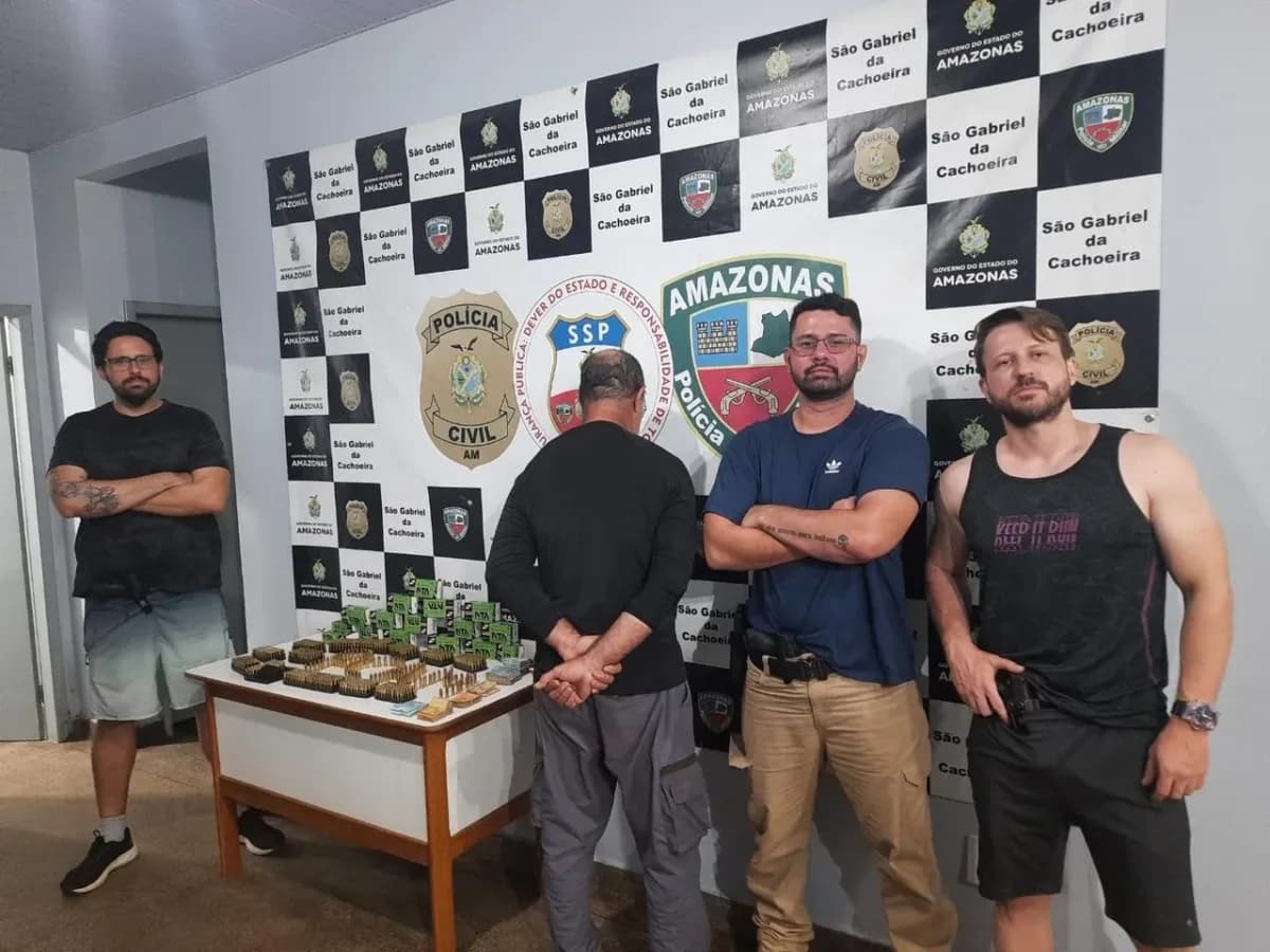 Idoso é preso com mais de 800 munições e R$ 23 mil no Amazonas