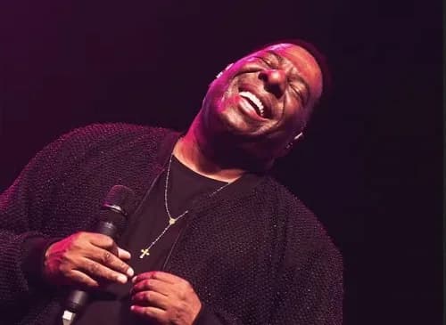 Cantor Netinho fez empréstimos milionários com agiota do PCC