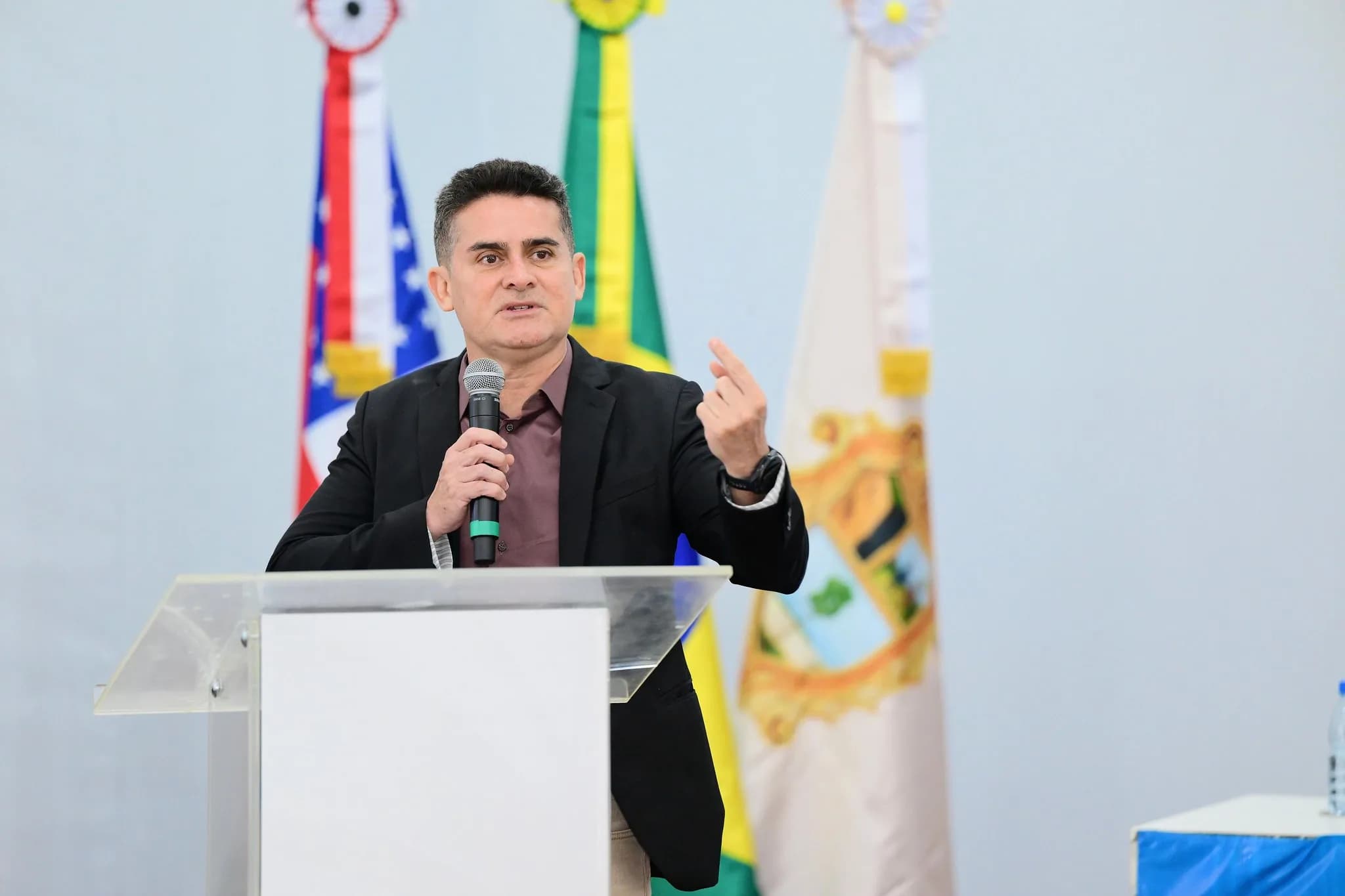David Almeida confirma Jander Lobato como prefeito interino: “A gente espera dedicação”