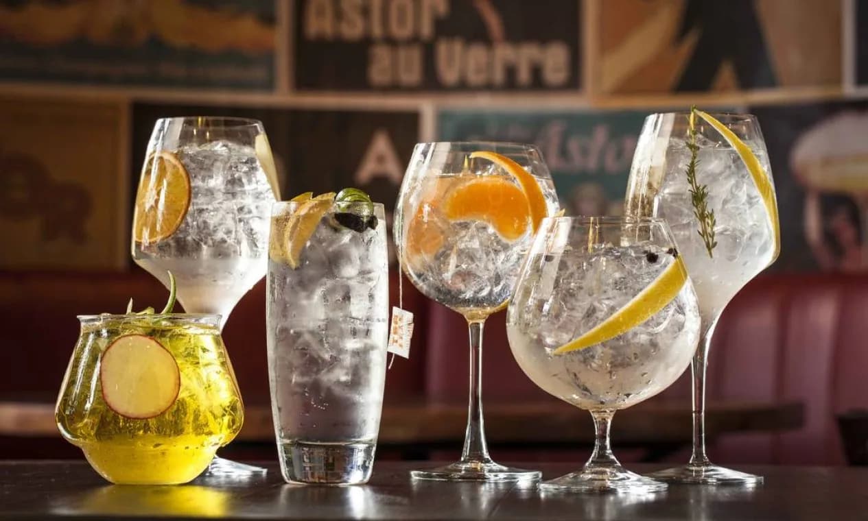 Clássicos bem feitos: Aprenda a fazer 2 drinks para o fim de semana