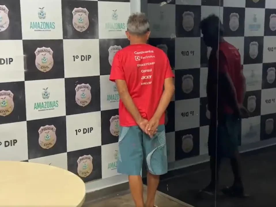 Mulher é atingida com golpes de tesoura pelo vizinho no Petrópolis