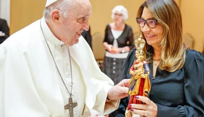 Em viagem à Roma, Janja encontra Papa Francisco nesta quarta-feira (12)