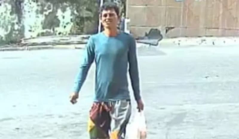 VÍDEO: Homem furta alimentos em padaria de Manaus e é flagrado por câmeras