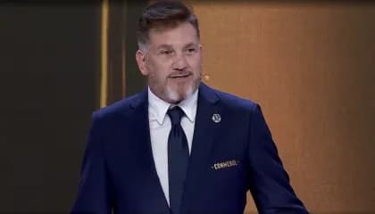 Presidente da Conmebol se desculpa por comparar brasileiros com macaca Chita