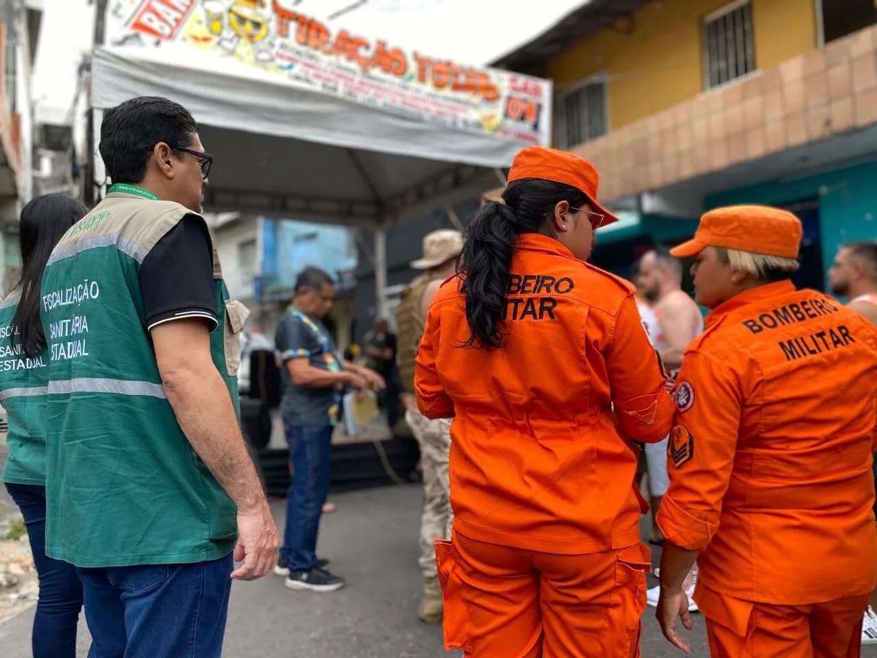 Em dois dias, 10 bandas e blocos de Carnaval foram fiscalizados em Manaus
