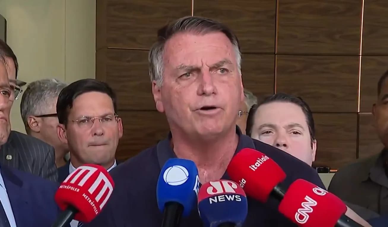 Apesar de inelegível, Bolsonaro volta a dizer que será candidato em 2026