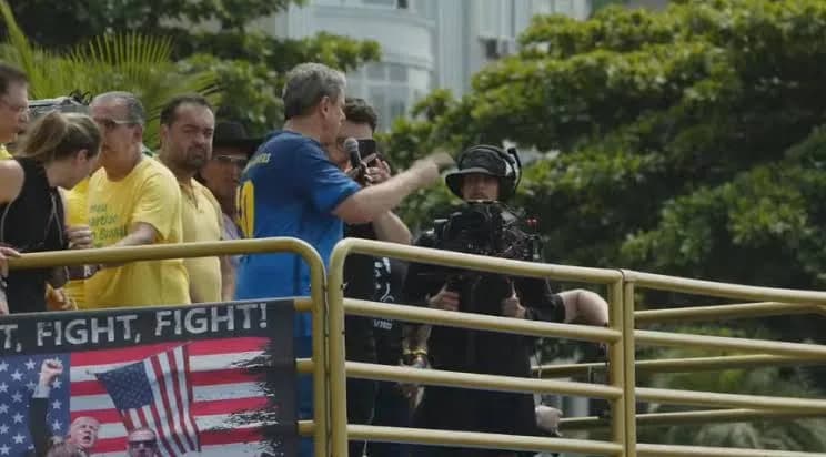 Tarcísio em ato com Bolsonaro: “Prometeram picanha e não tem nem ovo”