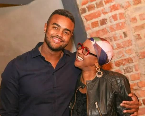 Filho da cantora Sandra de Sá é investigado por suspeita de estelionato e falsidade documental