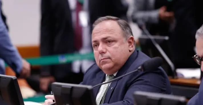 Projeto de Lei propõe punições severas para flanelinhas no Brasil