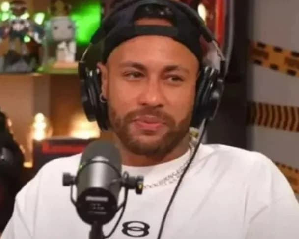 Neymar fala sobre nunca ter ganho o Bola de Ouro &#8220;Nunca joguei por isso&#8221;