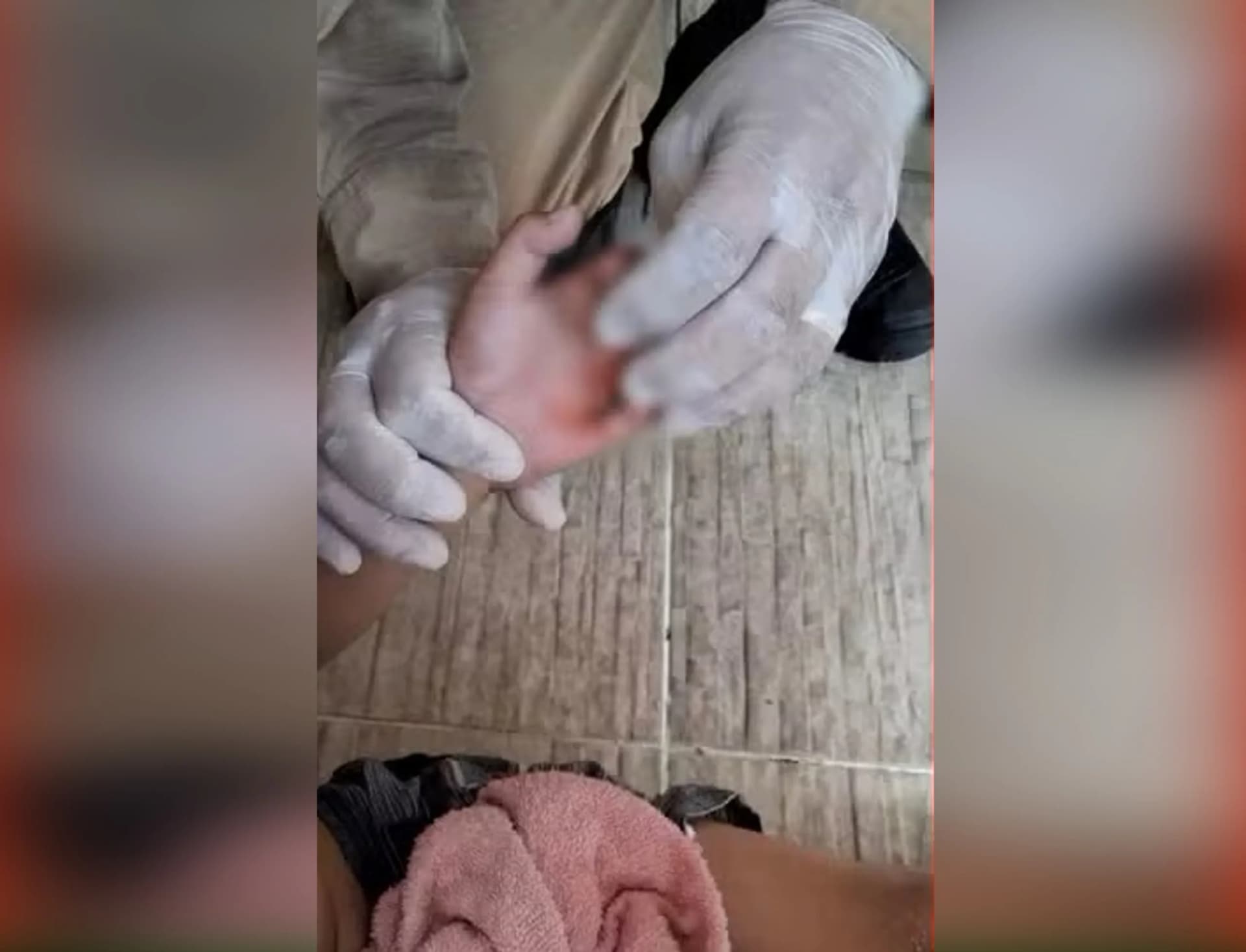 Criança de 6 anos é resgatada após prender a mão em gancho de piscina na Zona Norte de Manaus