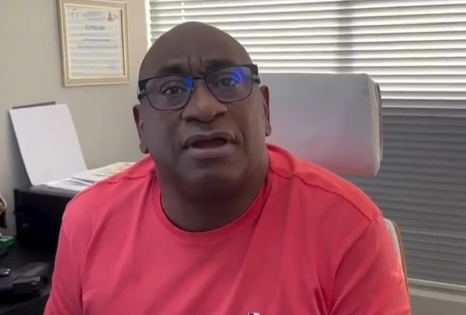 “Existe motivo para homem bater em mulher”, alega advogado João Neto, preso por agredir companheira em AL