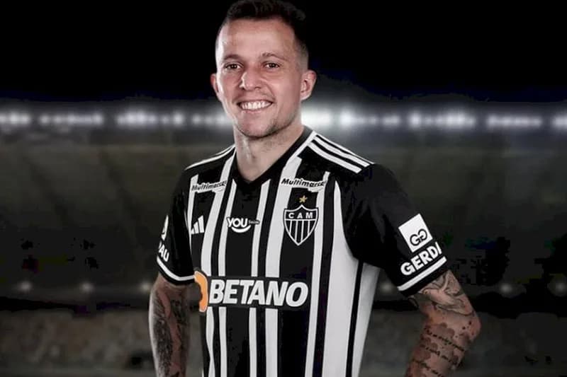 Bernard admite ofertas para deixar o Atlético-MG