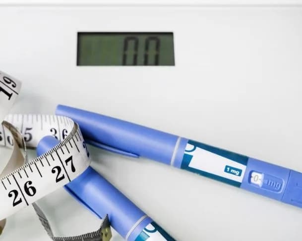 Anvisa torna obrigatório retenção de receitas para Ozempic e outros remédios de emagrecimento