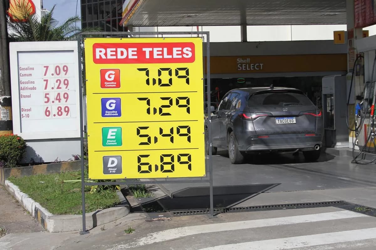 Preço da gasolina cai em postos de Manaus: Valor vai a R$ 7,09