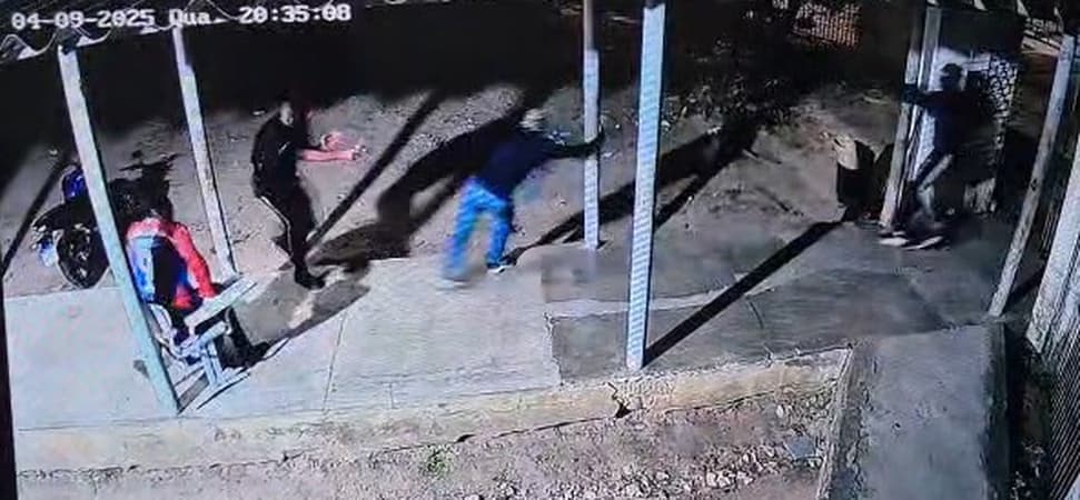 VÍDEO: Vigilante reage a assalto e acerta bunda de bandido com tiro em Campina Grande