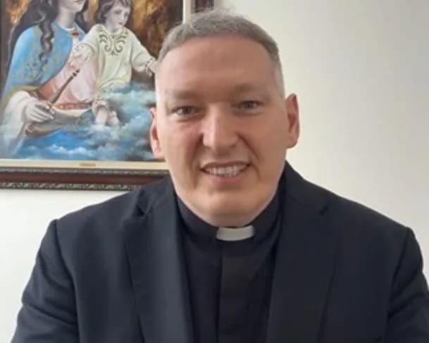Padre Marcelo Rossi faz oração pelo Papa Francisco em rede social; veja