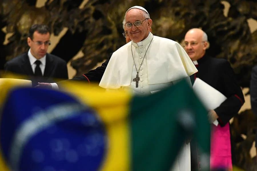 Cardeal diz que papa Francisco visitaria o Brasil neste ano: “Tenho certeza de que ele viria”