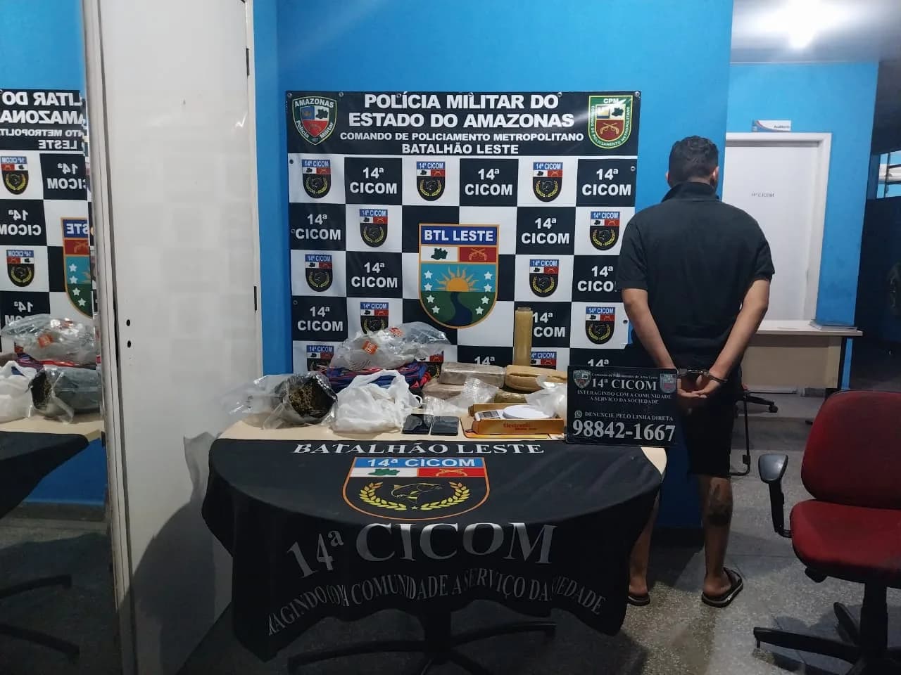 Suspeito de tráfico é preso em Manaus e agredido pelo próprio irmão