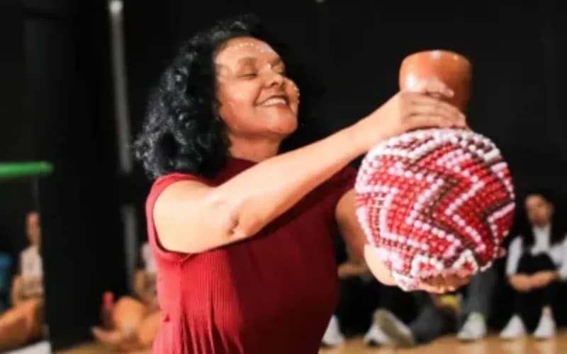 Espetáculo Ancestrais encerra temporada com apresentações gratuitas em Manaus