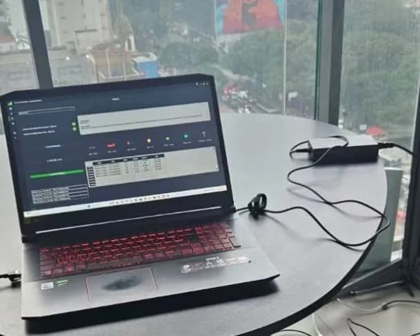 Polícia desativa central de SMS clandestina usada para aplicação de golpes em SP