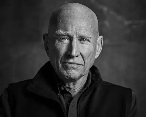 Exposição dedicada ao fotógrafo Sebastião Salgado é aberta, no Palácio da Justiça