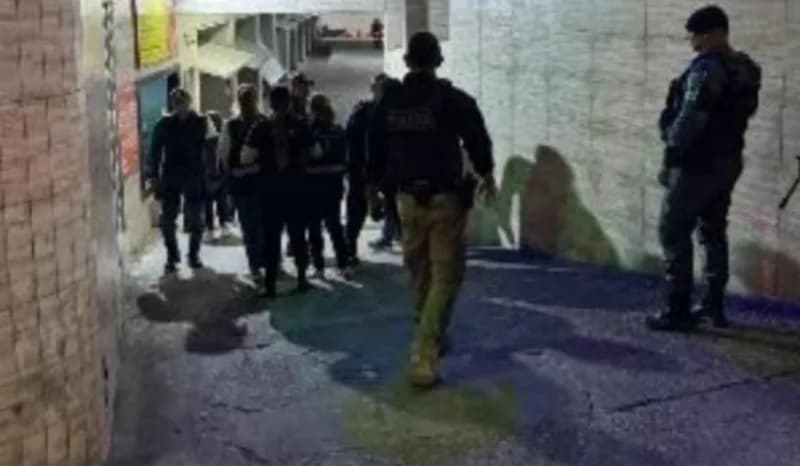 Adolescente é resgatada de situação de exploração e homem é preso em Manaus