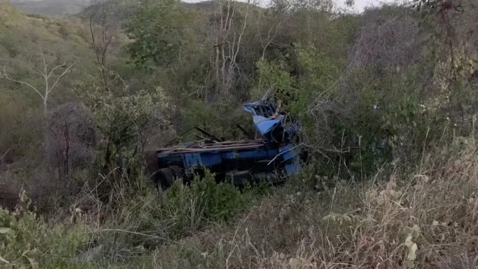 Acidente na rodovia RN-023 deixa cinco mortos e três feridos