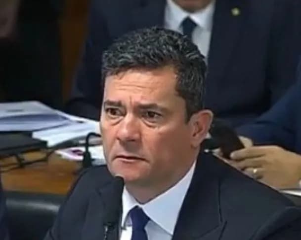 Wolney Queiroz cobra explicações de Sergio Moro sobre INSS: &#8220;Fez alguma coisa para coibir essas fraudes?&#8221;