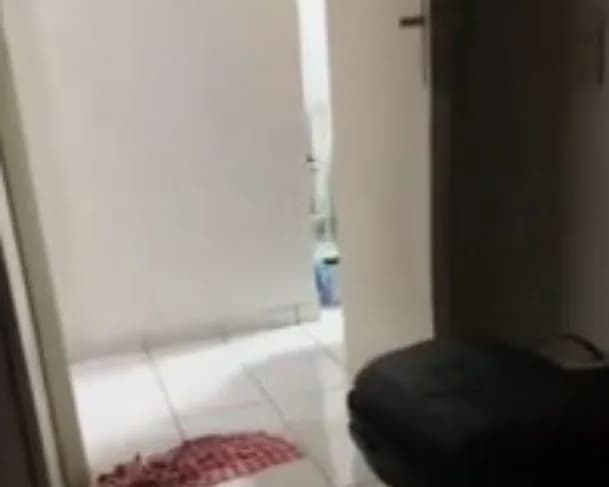 Vaza vídeo de PM em orgia com travestis e arma