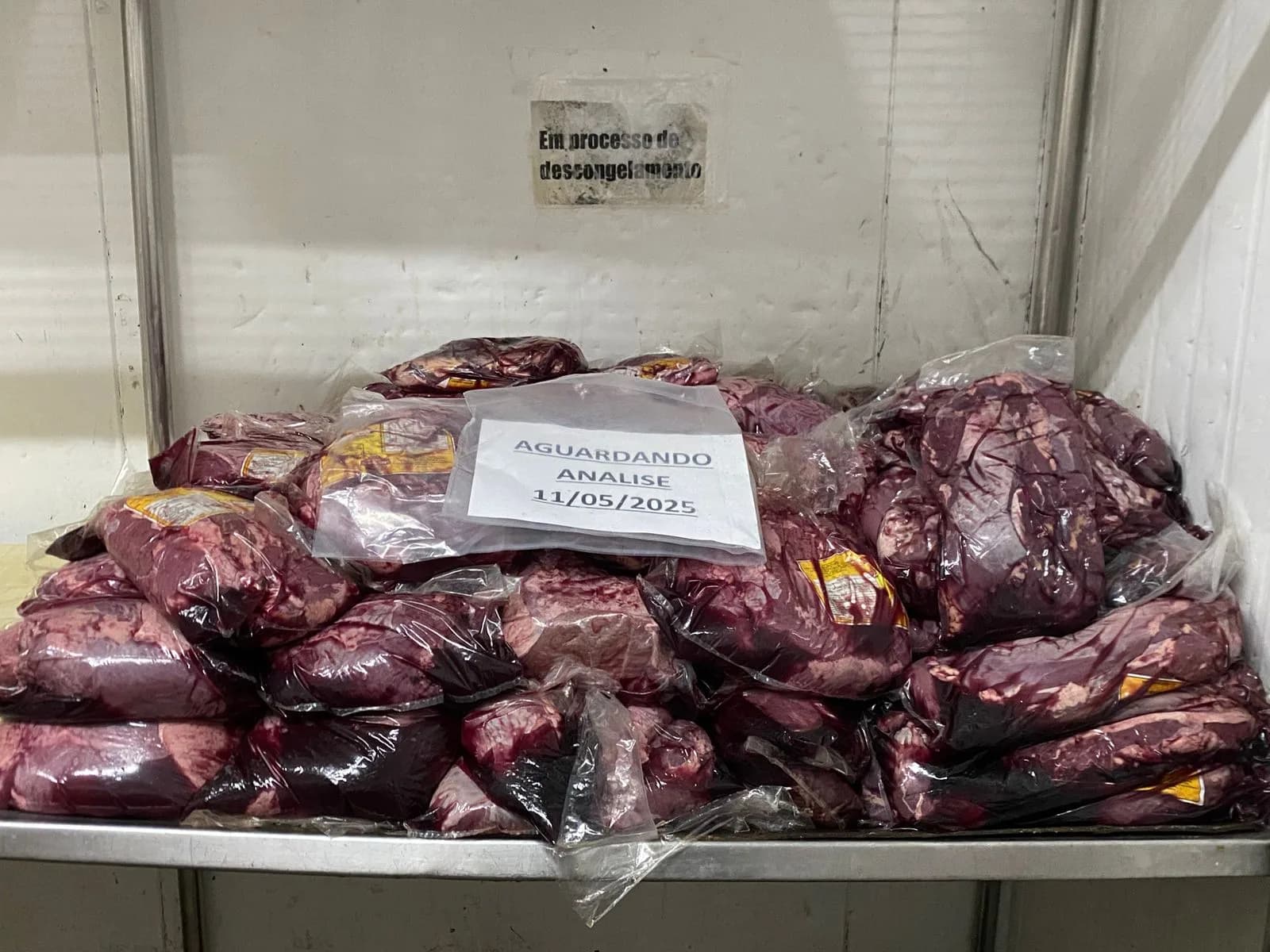 Supermercado de Manaus é multado por carne estragada