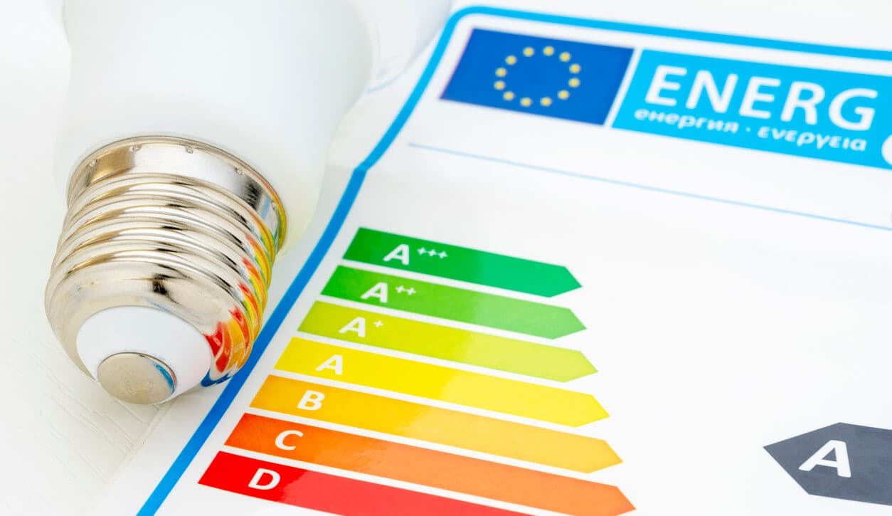 Congresso aumenta conta de luz em 3,5%; governo planeja medida para conter