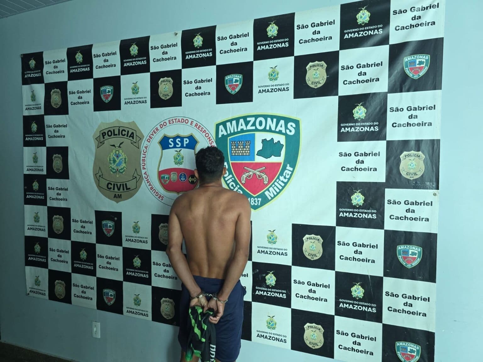 Padrasto é preso por suspeita de violência e ameaças contra adolescente em São Gabriel da Cachoeira