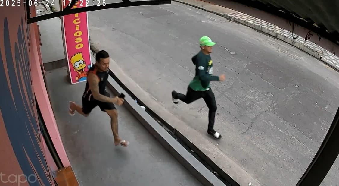 VÍDEO: veja momento em que homem é morto a tiros no bairro Novo Israel