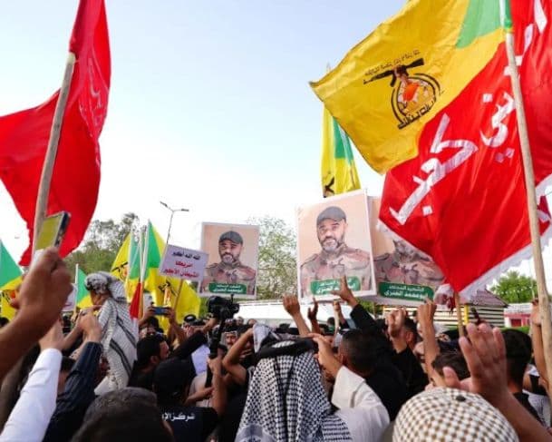 Milícia ligada ao Irã faz grave ameaça aos Estados Unidos caso intervenha em conflito com o Irã