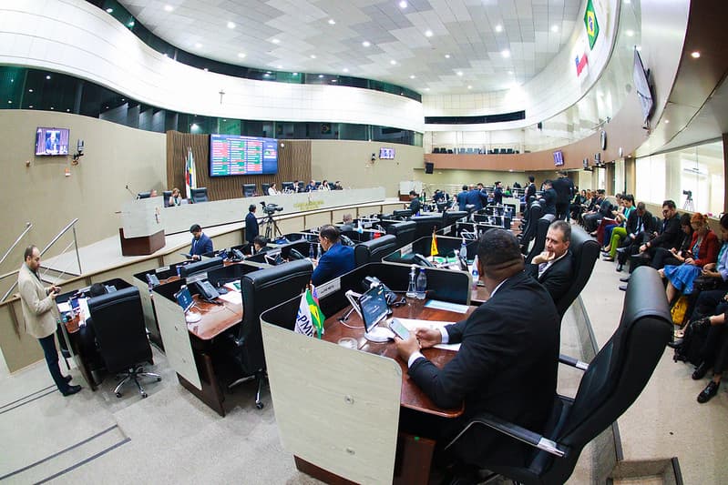 CMM pode criar Frente Parlamentar Mista de Enfrentamento e Defesa dos Direitos da Pessoa com DST/HIV/AIDS e Tuberculose