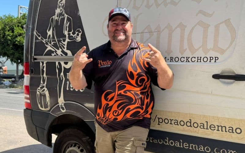 “O que resume o roqueiro é a atitude”, declara William Alemão sobre o Dia Mundial do Rock