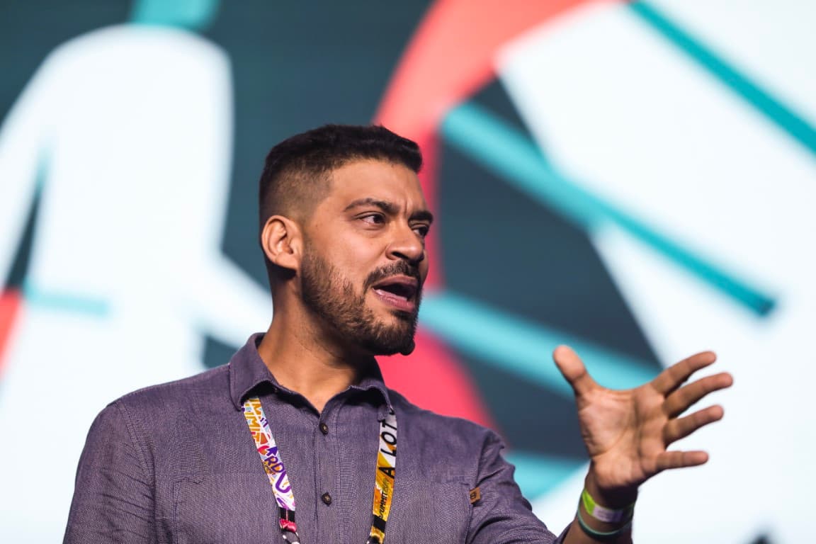 Cristiano Santos: Palestrante internacional vem ao DSX 2025 falar sobre como turbinar o LinkedIn