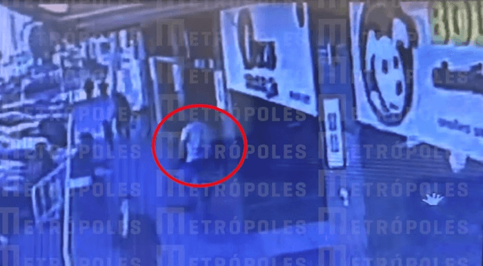 VÍDEO: homem espanca aluno de academia por troca de olhares no banho