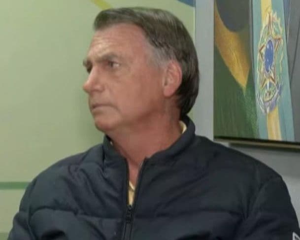 Bolsonaro se recusa a mostrar tornozeleira eletrônica: “É constrangedor. Humilhante&#8221;