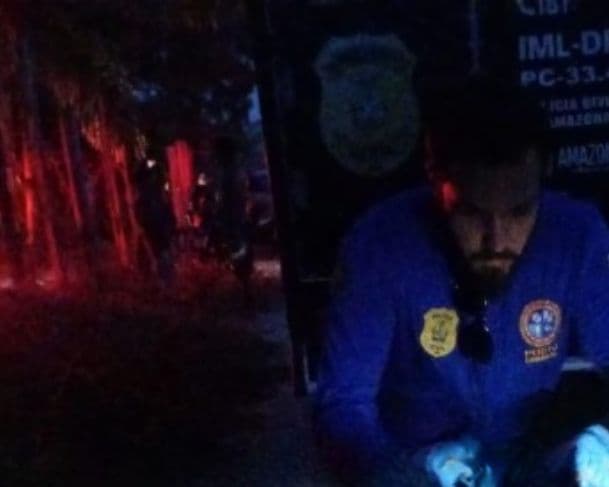 Homem morre após tiro acidental durante caça com amigo em Manaus