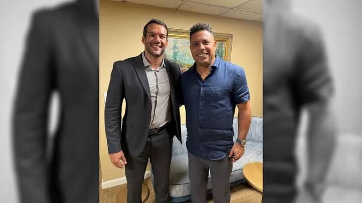 “Portas estão sempre abertas”, diz presidente da CBF em reunião com Ronaldo