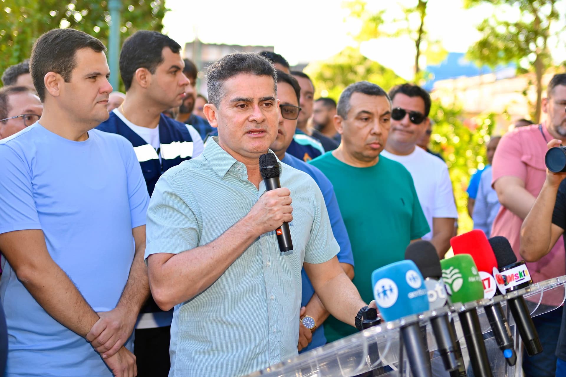 &#8220;Não vamos recuar&#8221;, avisa David Almeida ao citar servidores agredidos em ordenação do Centro de Manaus