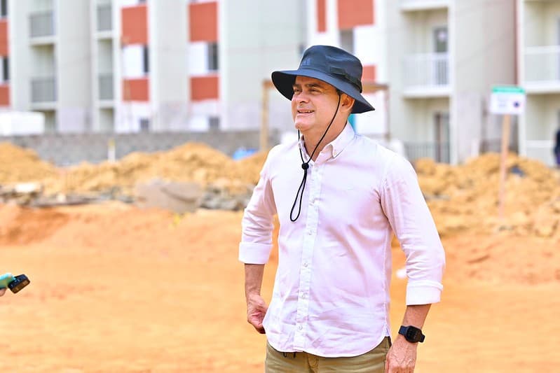 Em comunicado oficial, Prefeito de Manaus diz que incêndio em fábricas é tratado como “desastre ambiental”